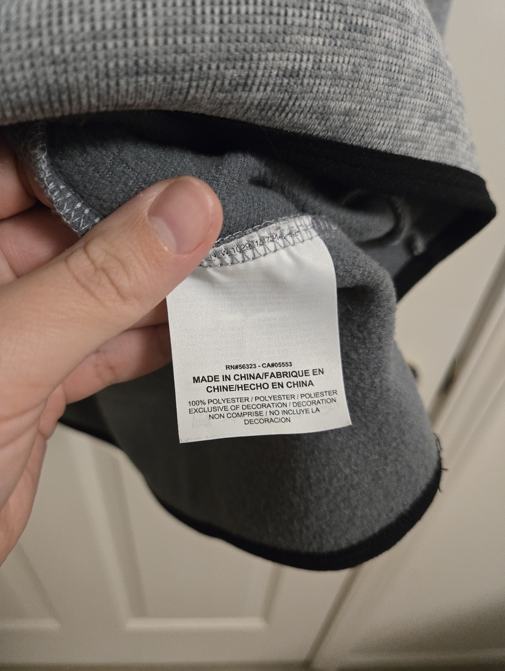 Nike Dri-Fit Womens Therma Hypernatural Gray Hoodie Pullover Size XL - Picture 5 of 8